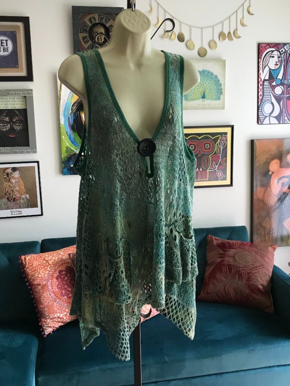 LILY size L Artsy Pockets Green Mesh Sleeveless A-Line Wearable Art Top